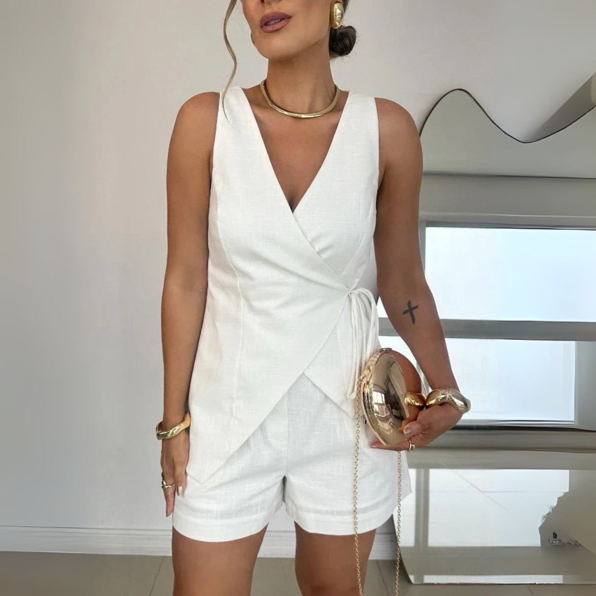 LYNN OVERSLAG JUMPSUIT - ELEGANT DESIGN FÖR KOMFORT OCH STIL