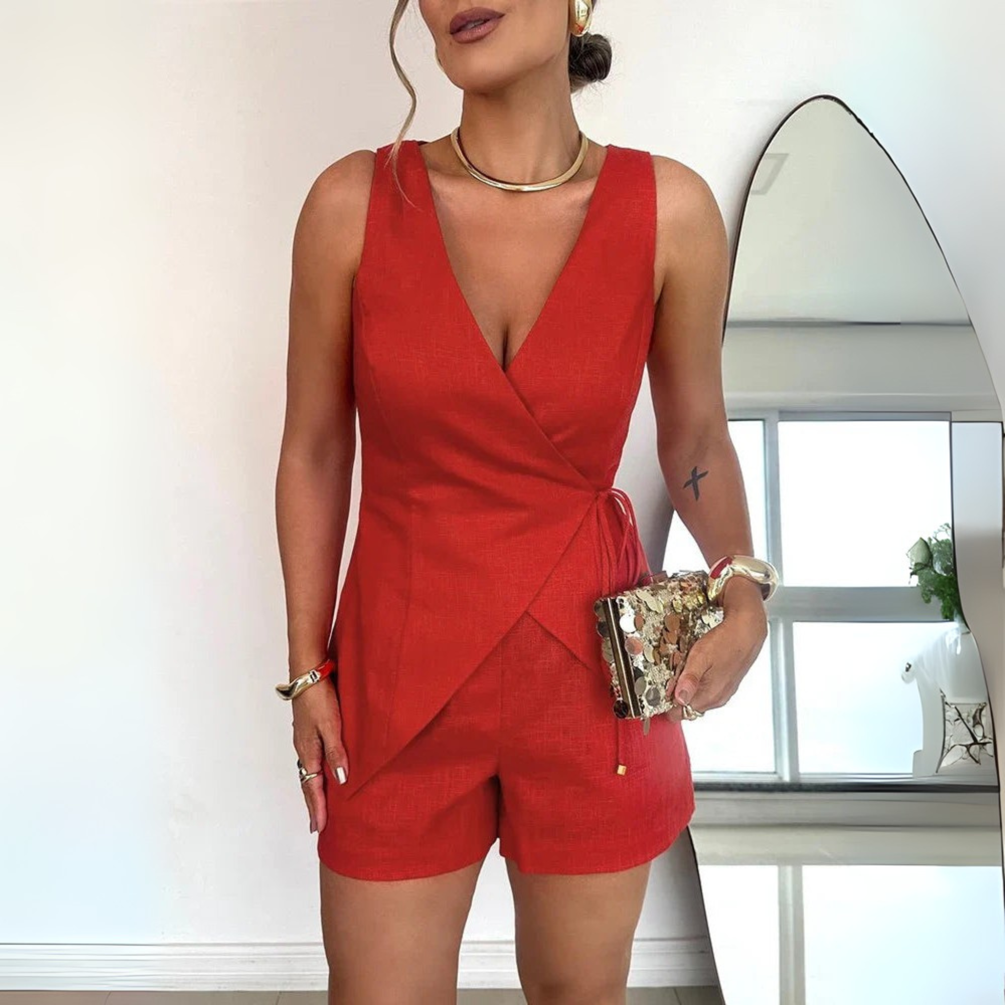 LYNN OVERSLAG JUMPSUIT - ELEGANT DESIGN FÖR KOMFORT OCH STIL