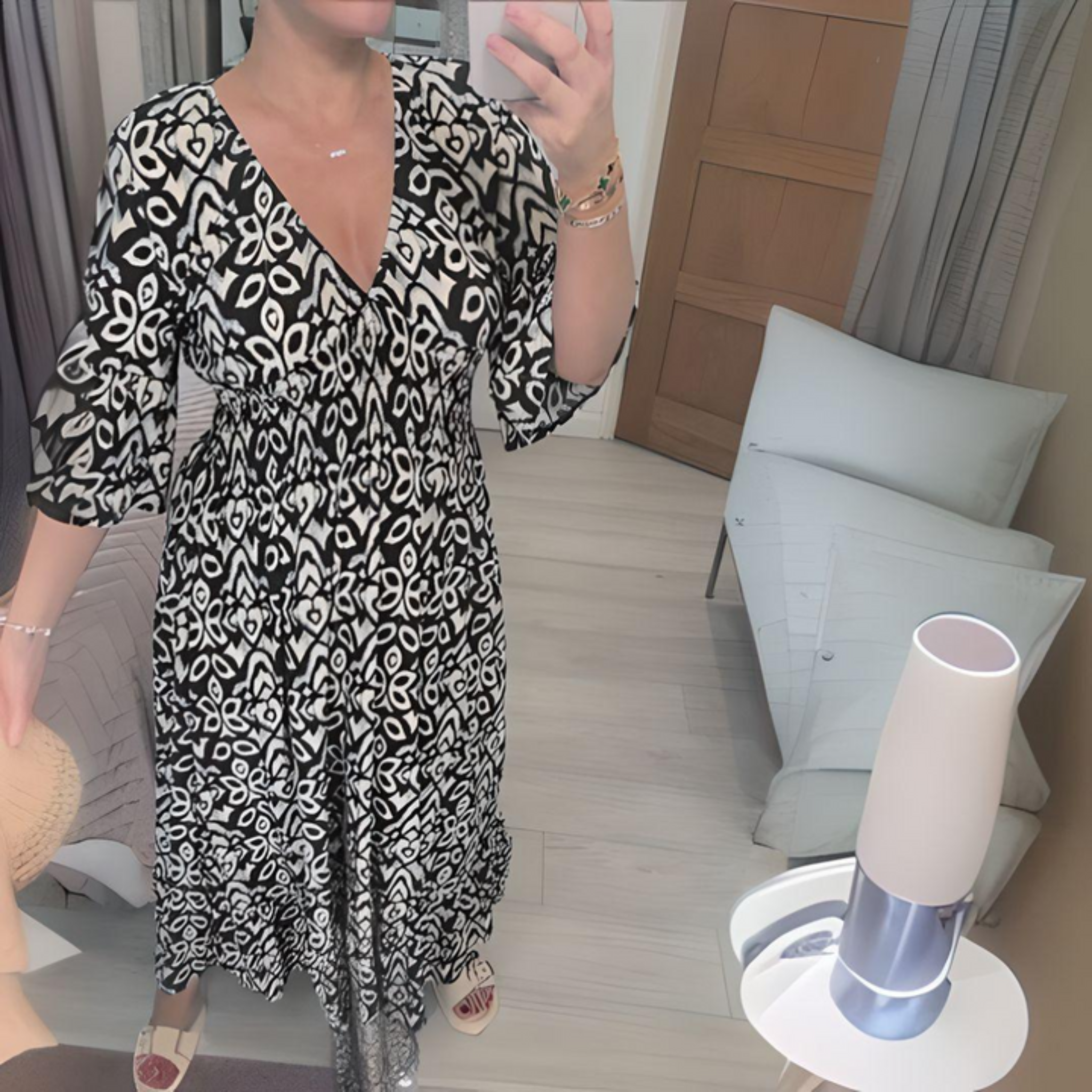 JULIA SOMMARKLÄNNING DAM - LÄTT OCH FLATTERANDE